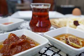 Ayayorgi Homes & Suites