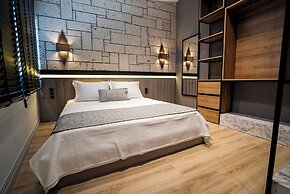 Ayayorgi Homes & Suites