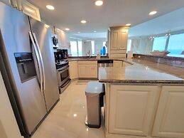 Beachside 2 Sandestin by Gibson BR