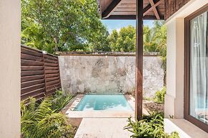 Mesmerizing Villa With Jacuzzi Maid in Cap Cana