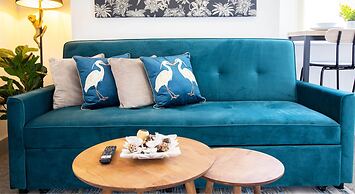 Wesley Chambers By REDWOOD STAYS