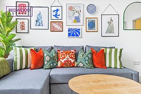 Wesley Chambers By REDWOOD STAYS