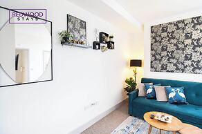 Wesley Chambers By REDWOOD STAYS