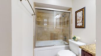 Tops'l Beach Manor by Gibson BR