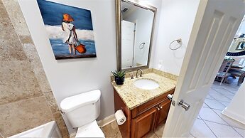 Tops'l Beach Manor by Gibson BR