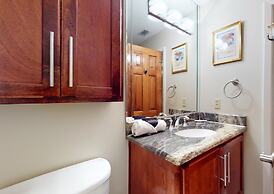 Tops'l Beach Manor by Gibson BR