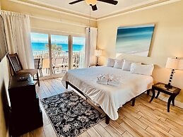 Tops'l Beach Manor by Gibson BR