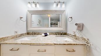 Tops'l Beach Manor by Gibson BR