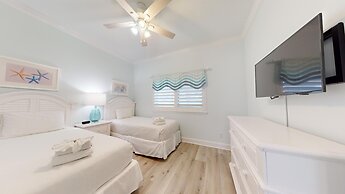 Tops'l Beach Manor by Gibson BR