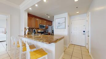 Tops'l Beach Manor by Gibson BR