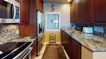 Tops'l Beach Manor by Gibson BR