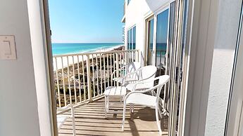 Tops'l Beach Manor by Gibson BR