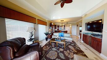 Tops'l Beach Manor by Gibson BR