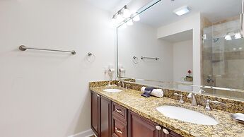 Tops'l Beach Manor by Gibson BR