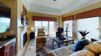 Tops'l Beach Manor by Gibson BR