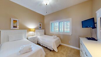 Tops'l Beach Manor by Gibson BR