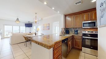 Tops'l Beach Manor by Gibson BR