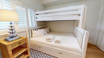 Tops'l Beach Manor by Gibson BR