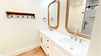 Tops'l Beach Manor by Gibson BR