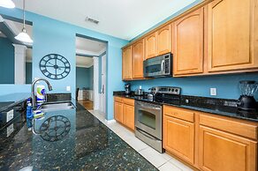 Luxury Lakeview Penthouse, Vista Cay Orlando 1027