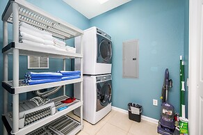 Luxury Lakeview Penthouse, Vista Cay Orlando 1027