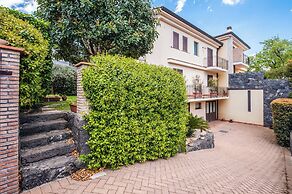 Sliqua House by Wonderful Italy