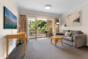 Marvelous Manly With 1 Bathrooms