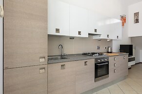 Cozy Mezzanine Apartment