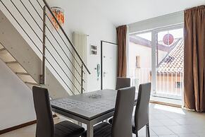 Cozy Mezzanine Apartment