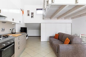 Cozy Mezzanine Apartment