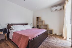 Ibiscus Apartment with Terrace