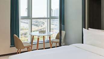 Travelodge Suites Busan Centum