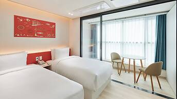 Travelodge Suites Busan Centum