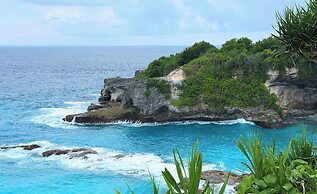 ARNA Suites and Ocean Lounge