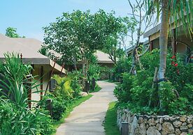 ARNA Suites and Ocean Lounge