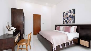 Luxurious Family 6 Br Villa in Seminyak Breakfast Include