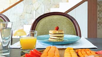 Luxurious Family 6 Br Villa in Seminyak Breakfast Include