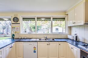 StayAU Cozy Family Comfort 5BRM Glen