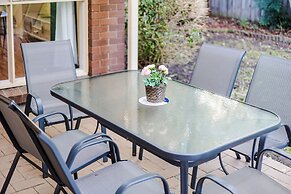 StayAU Cozy Family Comfort 5BRM Glen