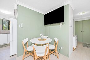 Premium 1 Bedroom Apartment Sleeps 4