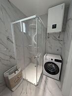 Charmy Studio Tamara