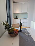 Charmy Studio Tamara