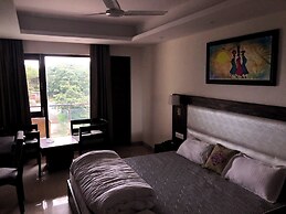 Goroomgo La Hilla Vista Mussoorie