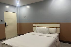 Qingqing Hotel Pasay Manila near MOA