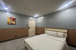 Qingqing Hotel Pasay Manila near MOA
