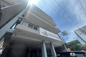 Qingqing Hotel Pasay Manila near MOA