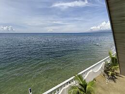 Sea Breeze Beachfront Villa Cebu
