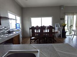 Sea Breeze Beachfront Villa Cebu