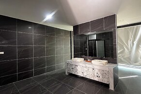 Hideaway Private Residence