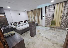 The Fazar Residency Near Hazrat Nizamuddin Dargah.